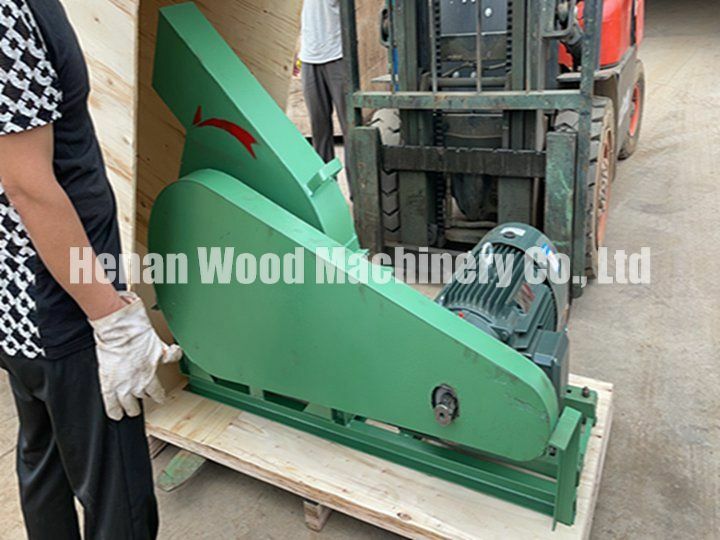 One wood chipper machine shipped to UAE successfully